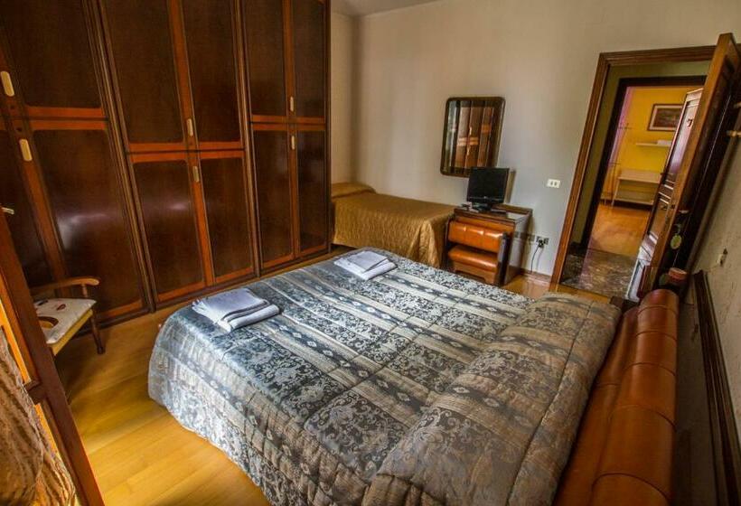 Номер Стандарт, B&b I Narcisi