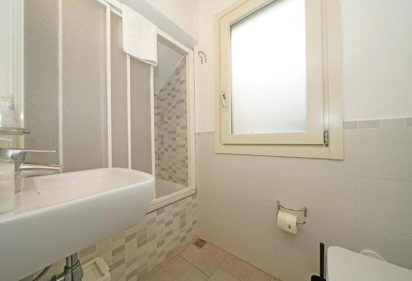 コンフォートルーム, B&b San Rocco