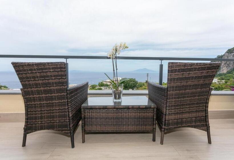 חדר דלוקס נוף לים, Aldarogi