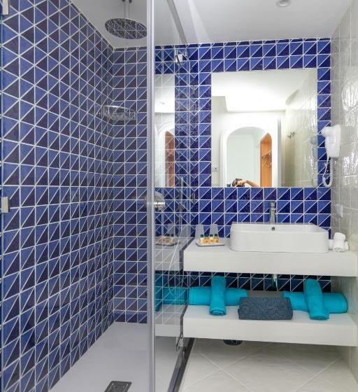 חדר סטנדרט, Aldarogi