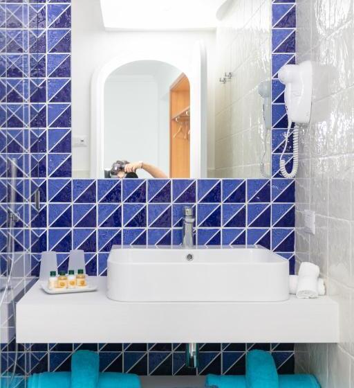 חדר סטנדרט, Aldarogi