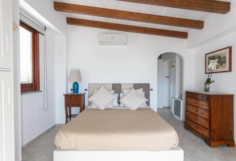 חדר דלוקס נוף לים, Aldarogi