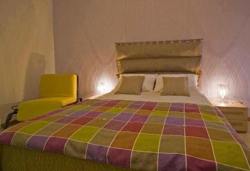 Quarto Estandar, Casa Canale