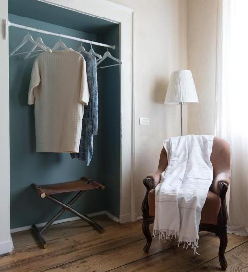 Standard room with outdoor bath, Casabiondani Lazise