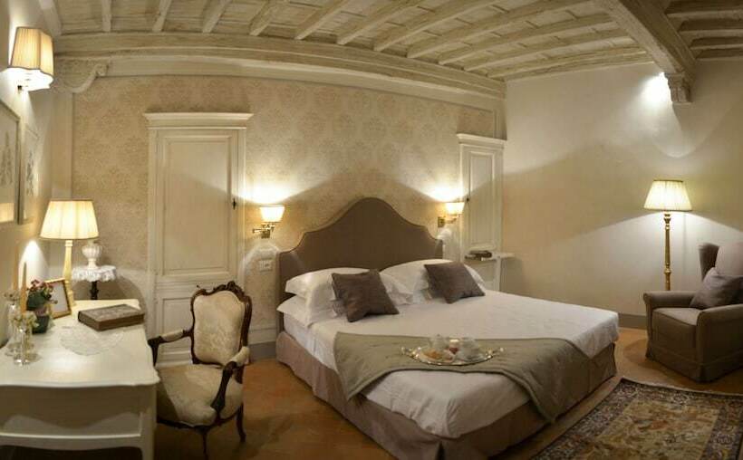 디럭스 룸, La Corte Di Ambra