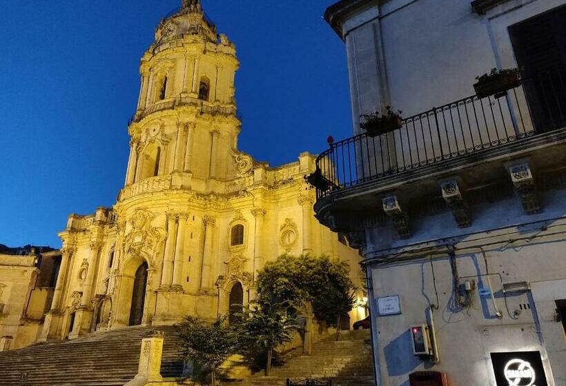 اتاق لوکس با چشم‌انداز شهر, Le Stanze Del Cioccolato