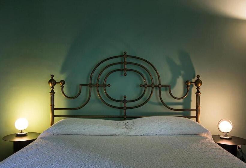 اتاق لوکس با چشم‌انداز شهر, Le Stanze Del Cioccolato