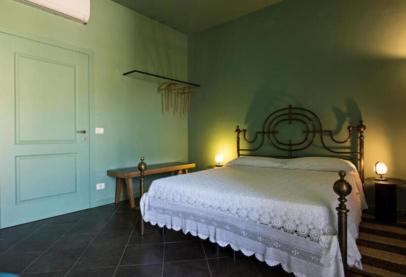 اتاق لوکس با چشم‌انداز شهر, Le Stanze Del Cioccolato