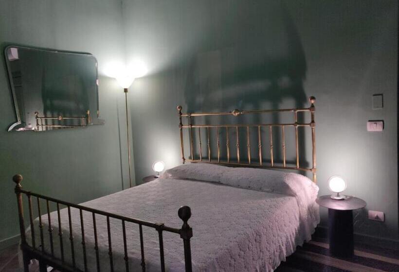 آپارتمان 1 خوابه با تراس, Le Stanze Del Cioccolato