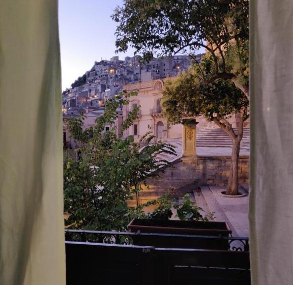 آپارتمان 1 خوابه با تراس, Le Stanze Del Cioccolato