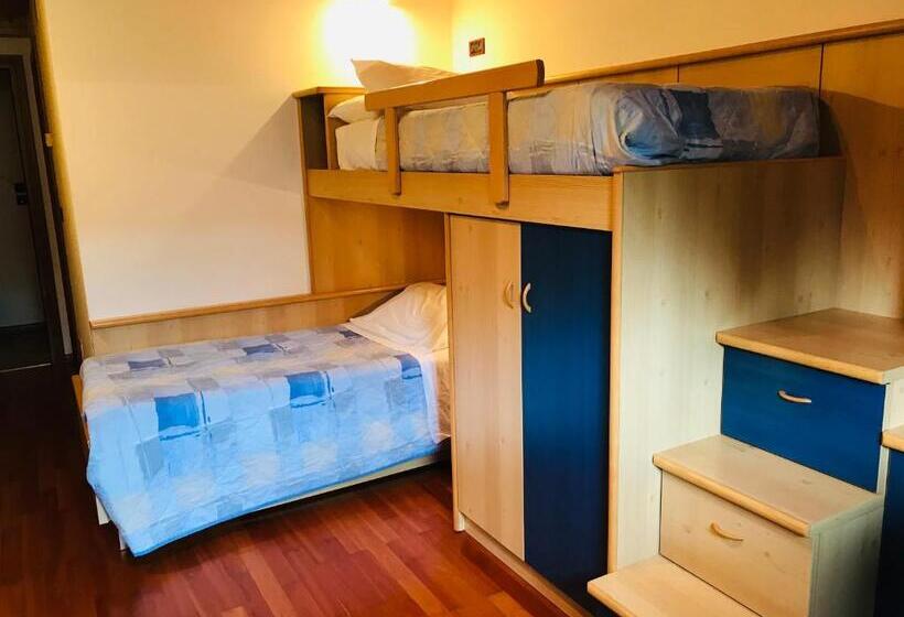 スタンダードルーム, Rifugio Capanna Passo Valles