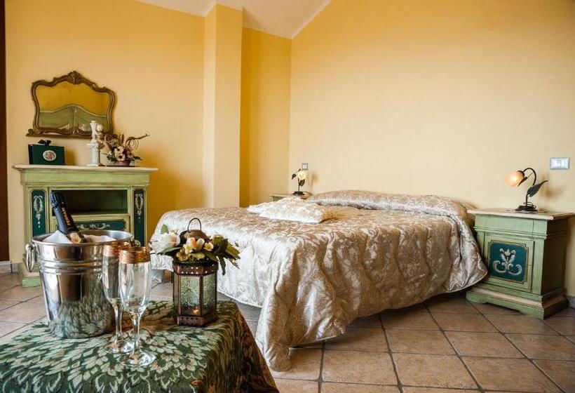 Номер Стандарт с Террасой, Villa Bernadette