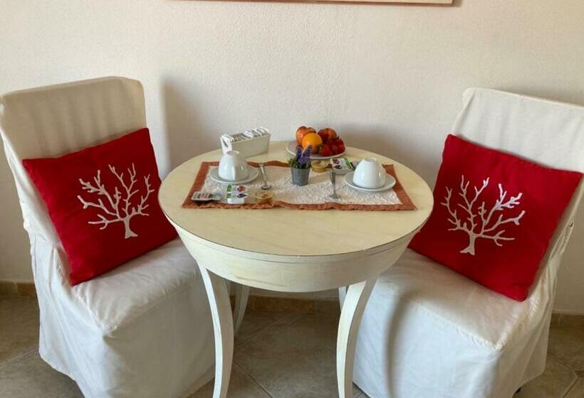 غرفة ديلوكس مزودة بشرفة, Villa Le Bougainvillea