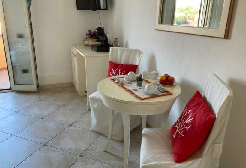 غرفة ديلوكس مزودة بشرفة, Villa Le Bougainvillea