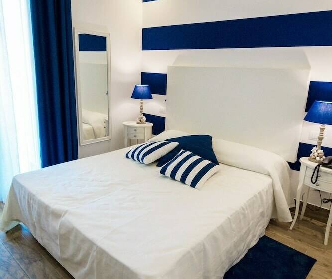 חדר סטנדרט נוף לגינה, Nautilus