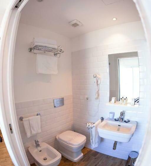 חדר סטנדרט נוף לים, Nautilus