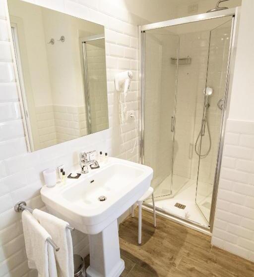 חדר סטנדרט נוף לגינה, Nautilus