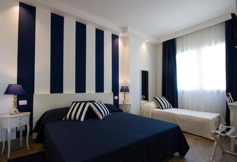 חדר סטנדרט לשלושה, Nautilus