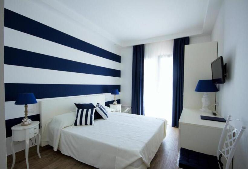 חדר סטנדרט פנימי, Nautilus