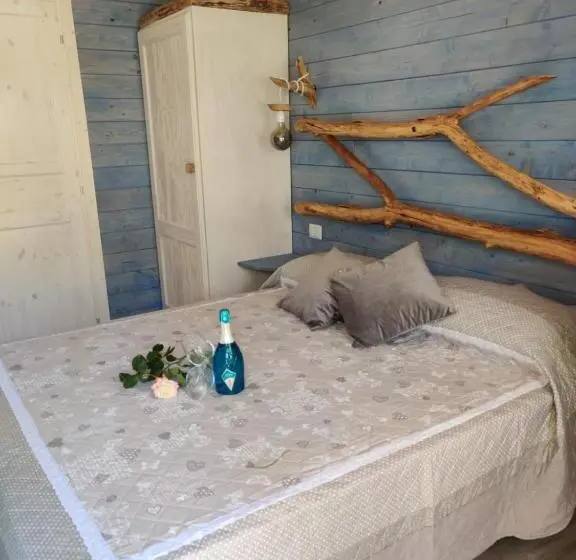 キングサイズベッドのスタンダードルーム, Il Giardino Dei Flintstones B&b