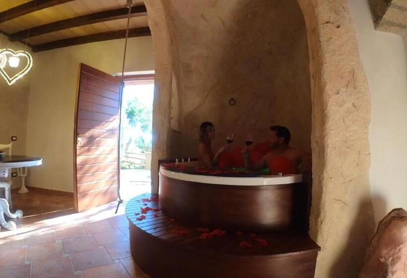 디럭스 스위트, Il Giardino Dei Flintstones B&b