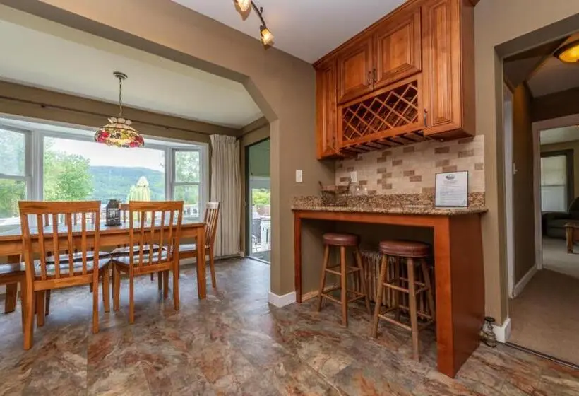 1ベッドルームハウス, Shore Meadows Lodge Llc