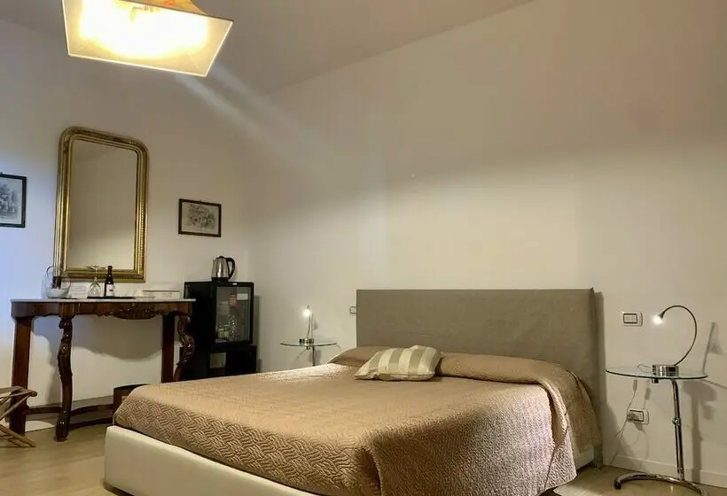 スーペリアールーム, Villa Capodarco B&b
