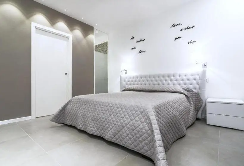 オーシャンビューデラックスルーム, Villa Capodarco B&b