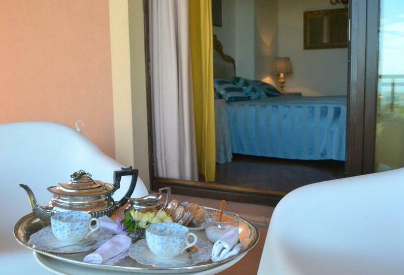 اتاق لوکس سه تخته, Villa Zagara Luxury Bed And Breakfast