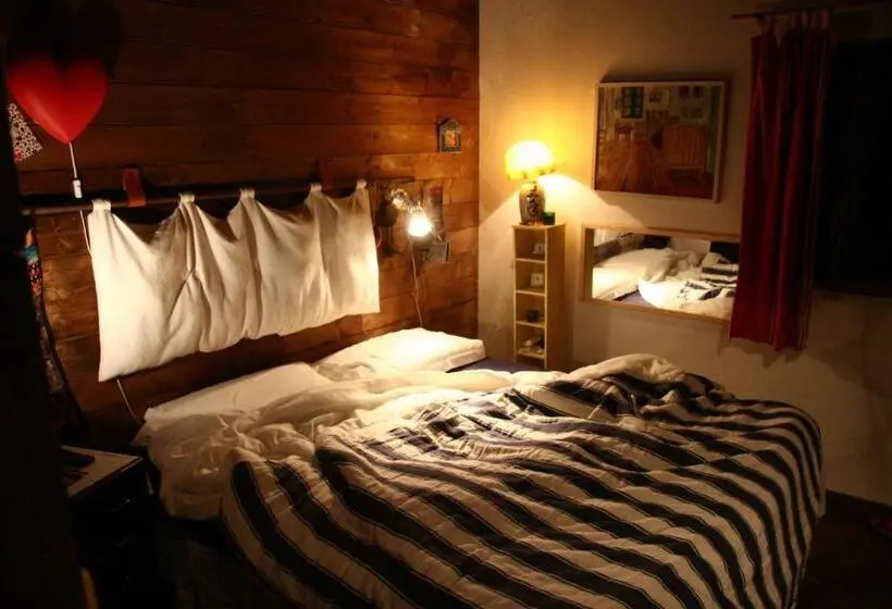 バス共有のスタンダードルーム, Alla Bastilla B&b