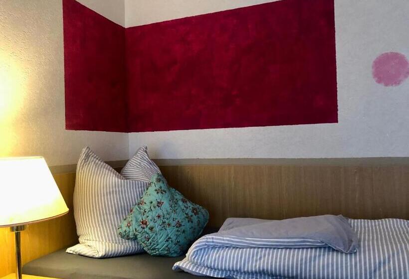 エコノミールーム, B&b Apart Hotel Goldener Hahn   Guesthouse Hirsch Baiersbronn