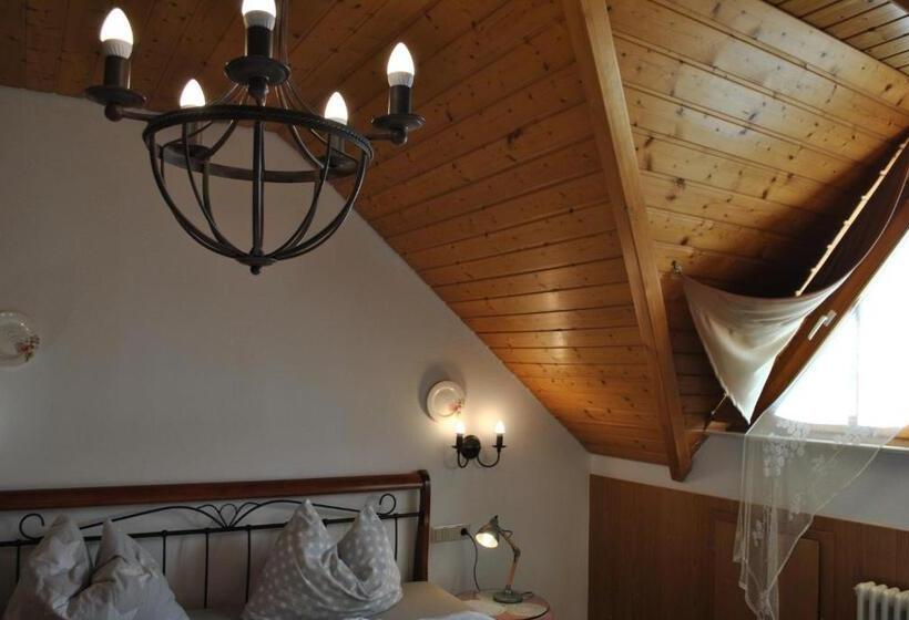 バルコニー付きスタンダードルーム, B&b Apart Hotel Goldener Hahn   Guesthouse Hirsch Baiersbronn