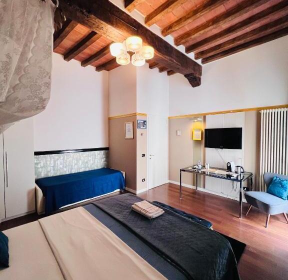 اتاق استاندارد با بالکن, Domus San Martino Guesthouse