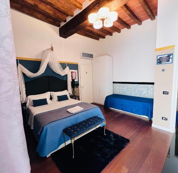 اتاق استاندارد با بالکن, Domus San Martino Guesthouse