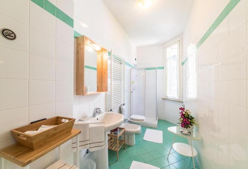 اتاق استاندارد سه نفره, Domus San Martino Guesthouse