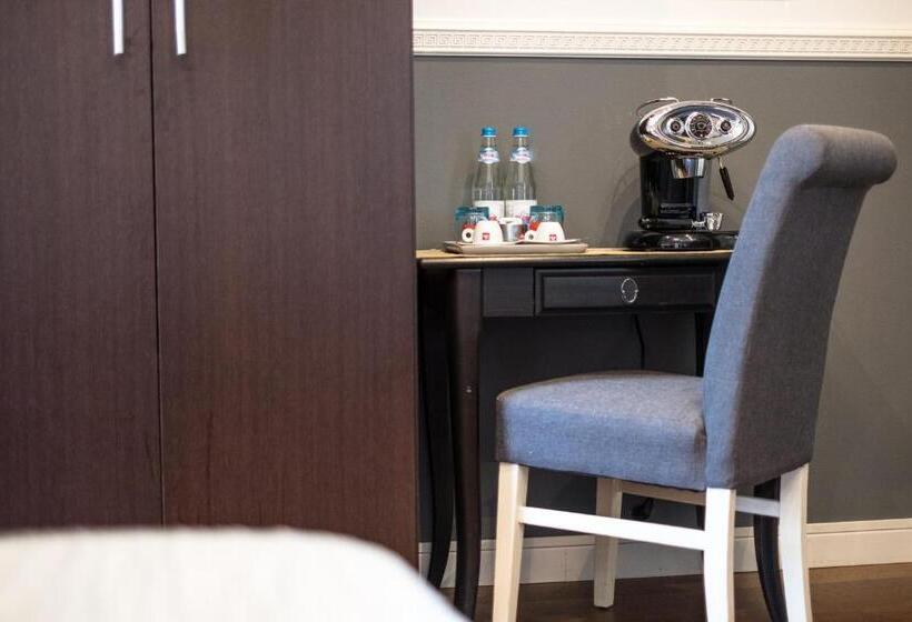 اتاق استاندارد سه نفره, Domus San Martino Guesthouse