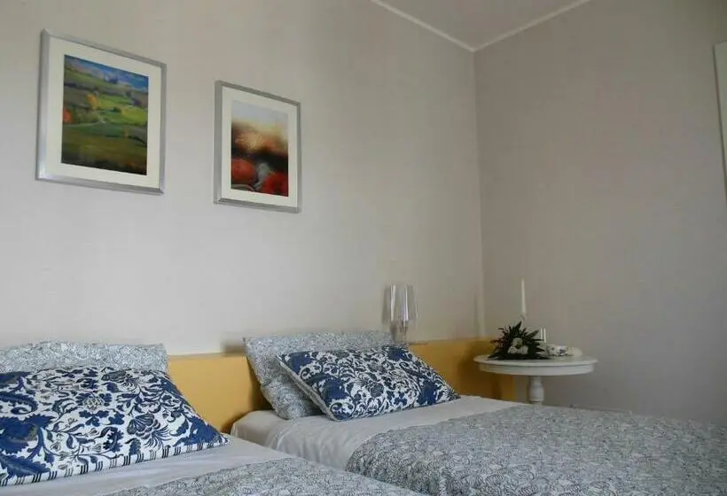 Standard-huone, I Perticali