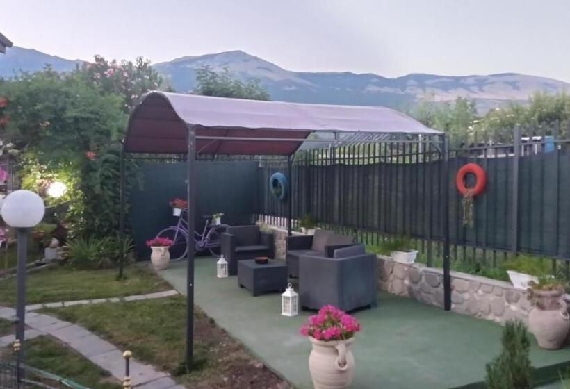 غرفة قياسية رباعية, Il Laghetto