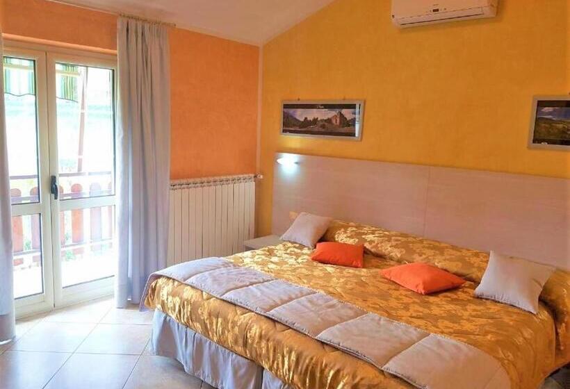 غرفة قياسية, Il Laghetto