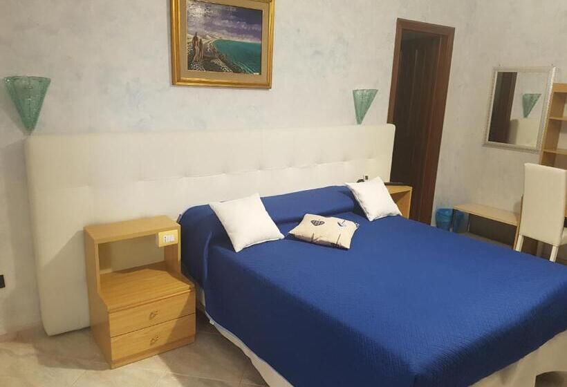 غرفة قياسية رباعية, Il Laghetto