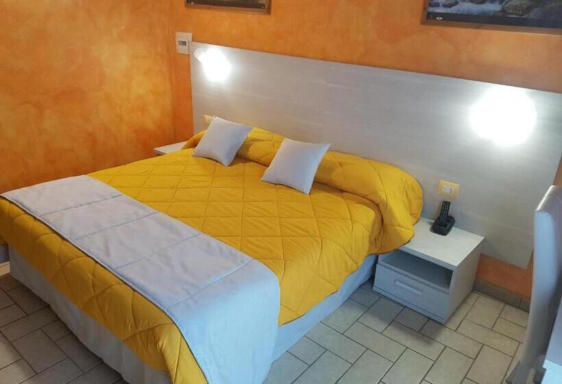 غرفة قياسية, Il Laghetto