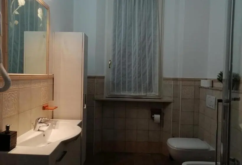Standard room with outdoor bath, La Casa Della Nonna