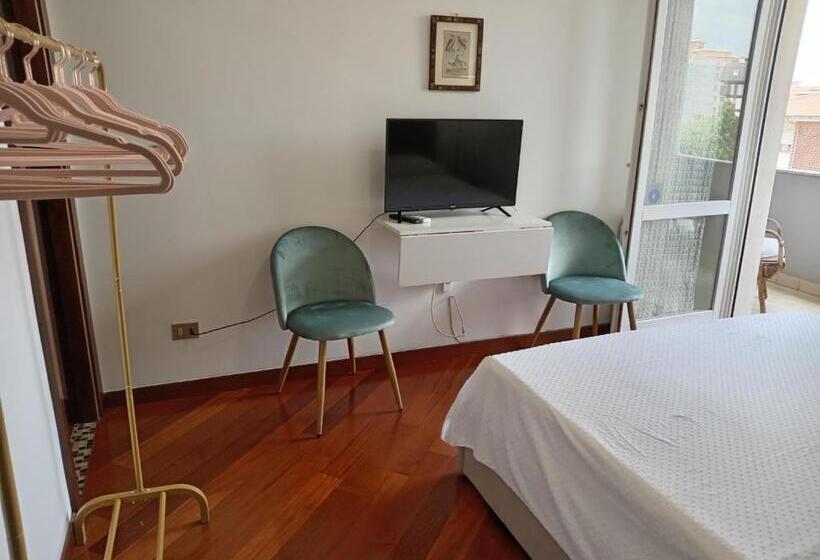 스탠다드 발코니 룸, Le Tre Civette