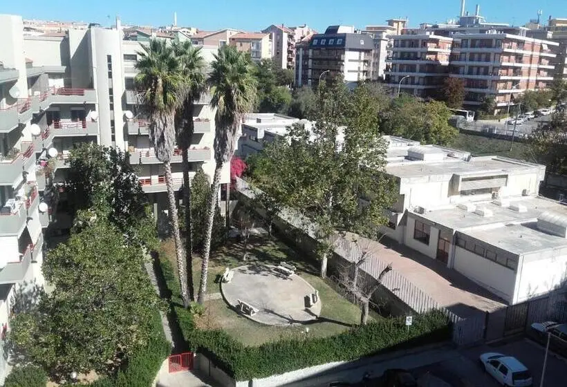 اتاق استاندارد با بالکن, Le Tre Civette