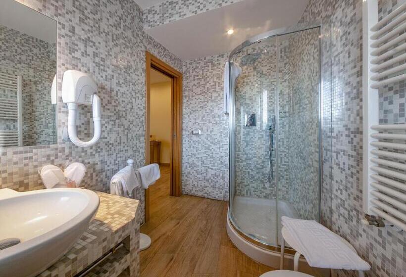 اتاق استاندارد, Maison Reale