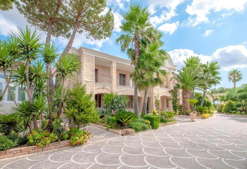 اتاق استاندارد سه نفره, Maison Reale