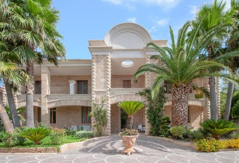 اتاق استاندارد با بالکن, Maison Reale