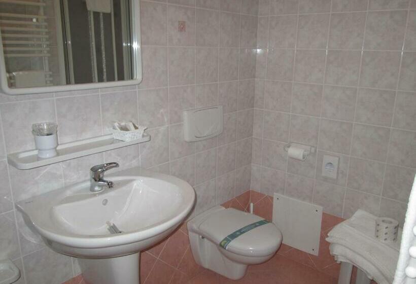 标准间带阳台, Meublè Blue House