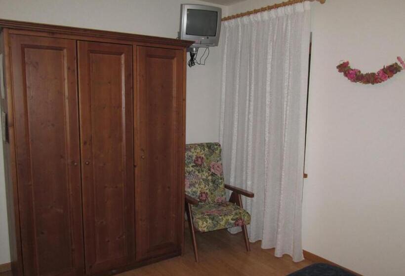 标准间带阳台, Meublè Blue House