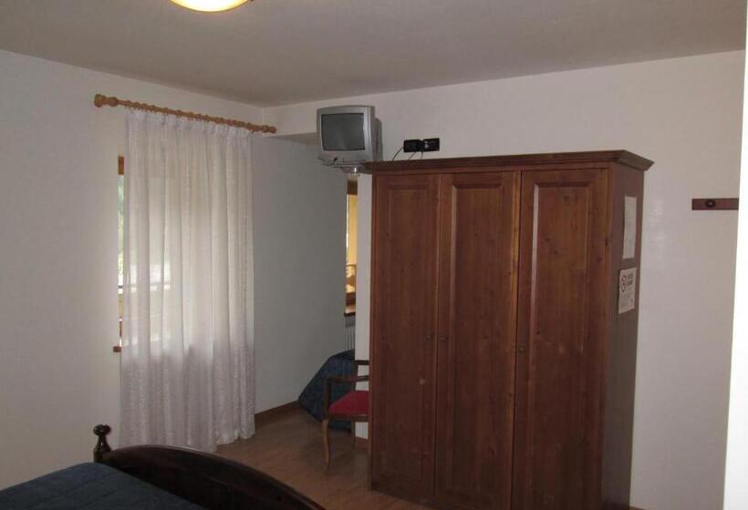 标准间带阳台, Meublè Blue House